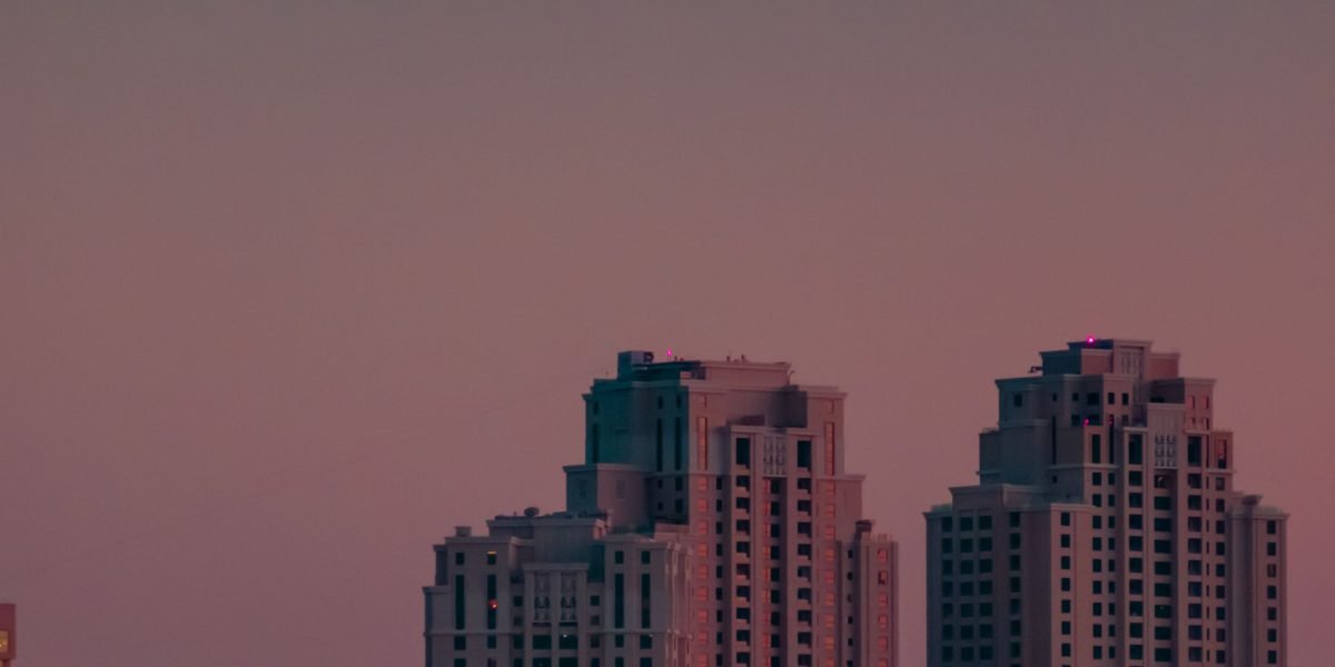 Find a Real Estate Agent in Dubai Who Knows Palm Jumeirah Inside Out